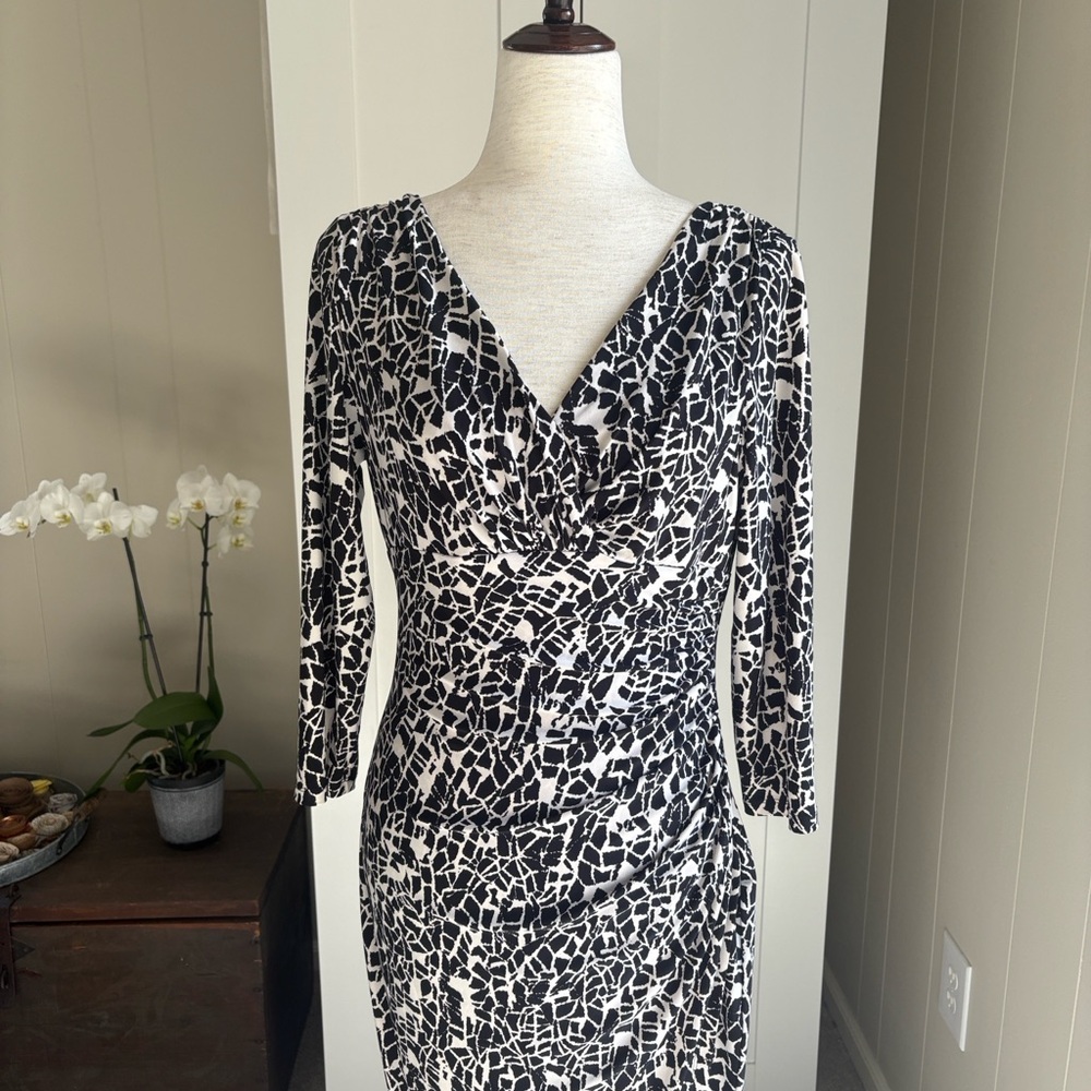 Lauren Ralph Lauren Black and White Patterned Wrap Dress Sz 8 EUC